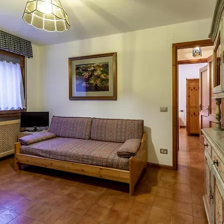 Des Alpes 3 Apartmán Canazei